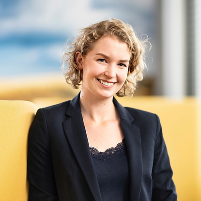 TIMOCOM-deine-Ansprechpartnerin-Cassandra-aus-dem-Recruiting TIMOCOM-deine-Ansprechpartnerin-Cassandra-aus-dem-Recruiting
